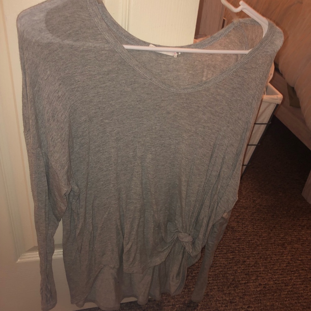 Lightweight boutique M top
